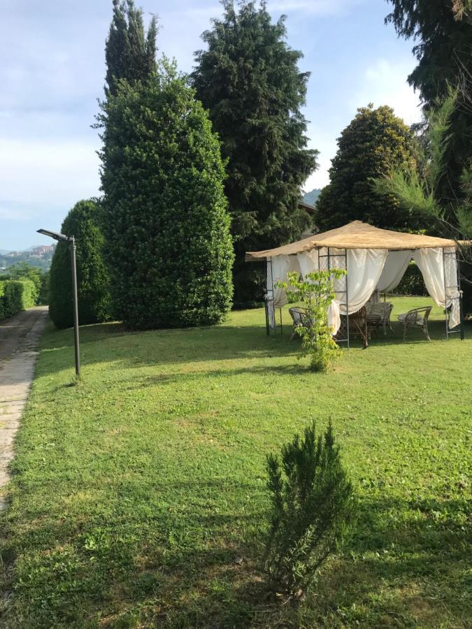 Appartamento Lussuoso 2 In Villa Riccardo Барга Екстериор снимка